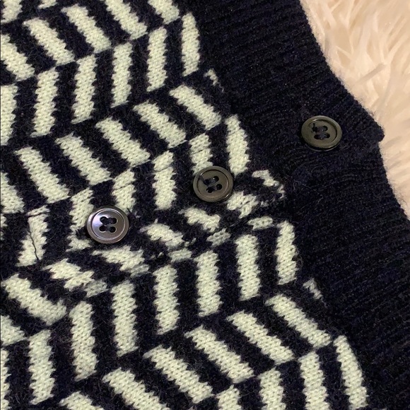 J Crew Italian Cashmere Top - Picture 5 of 7